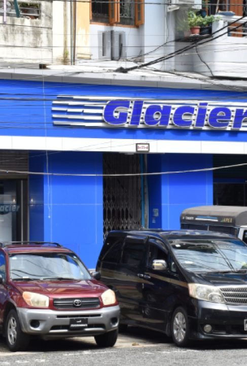 Glacier-Electronic-Gallery-700x4501-1